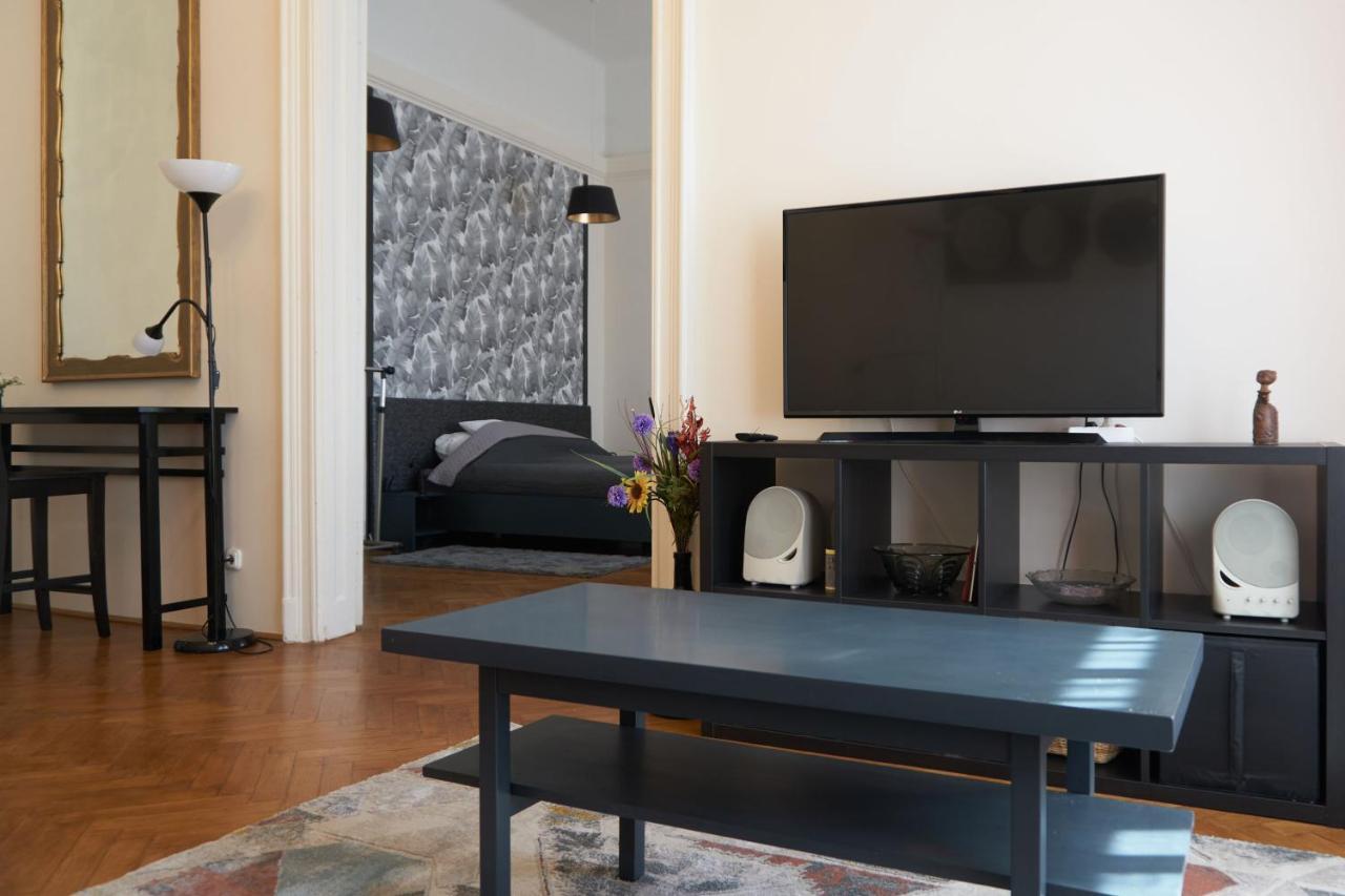 Ili Apartment Budapest Kültér fotó